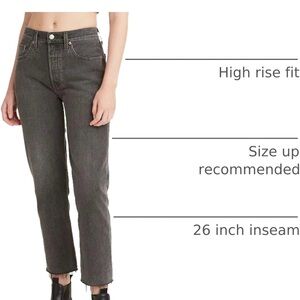 Levi's Women's High Rise Black Jeans
NEVER WORN
TAGS ON